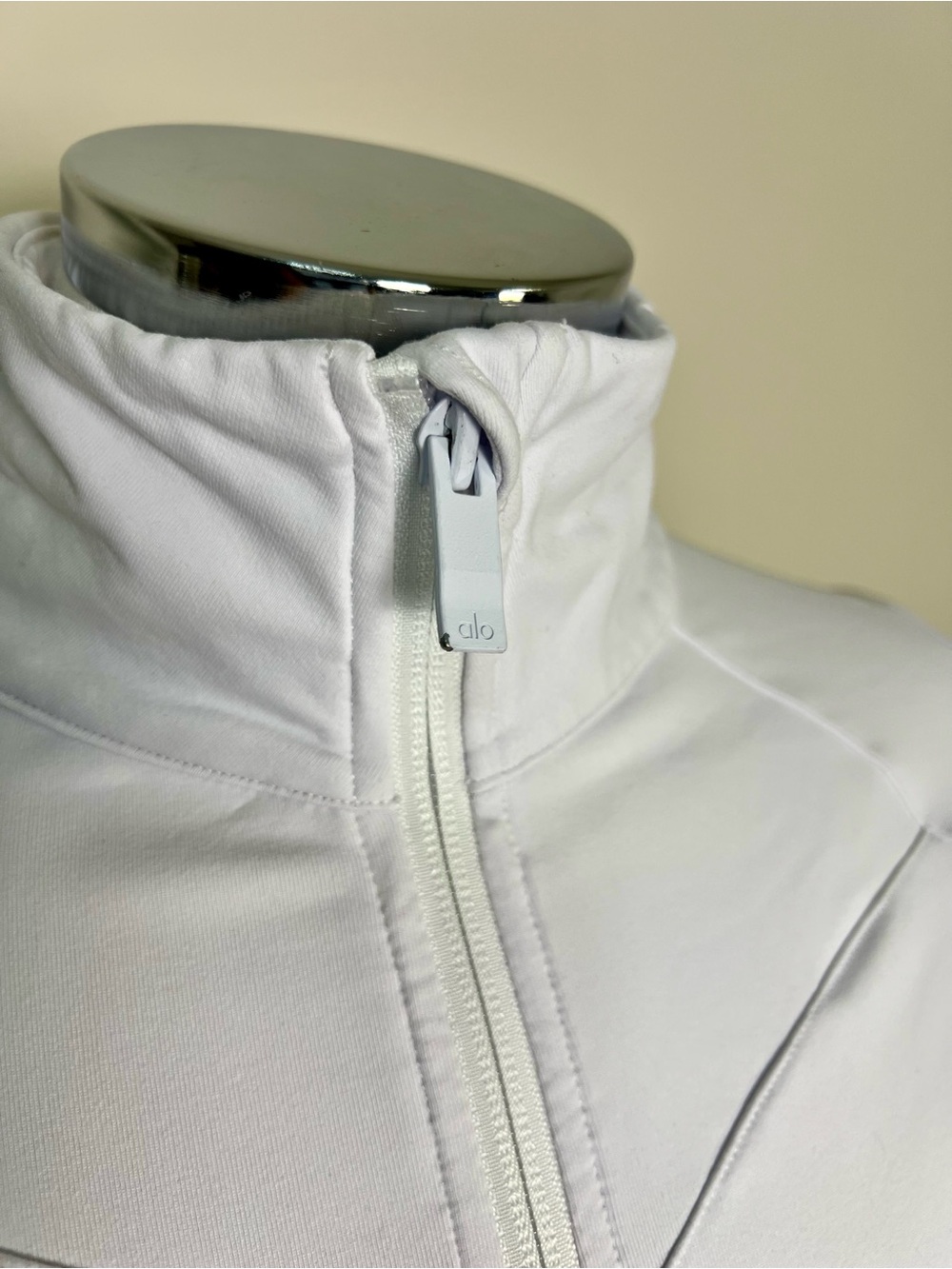 Alo Yoga White Contour Full Zip Jacket XS Thumbhole Athletic Track Jacket - Picture 6 of 12